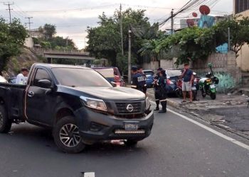 Accidente de tránsito en San Salvador deja tres lesionados