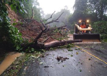 Fovial desalojó 46 derrumbes ocasionados por tormenta Pilar