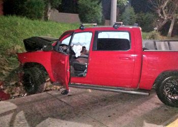 Accidente de tránsito en Santa Tecla dejó dos lesionados