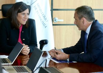 Estados Unidos apoya a El Salvador en el fortalecimiento de la economía