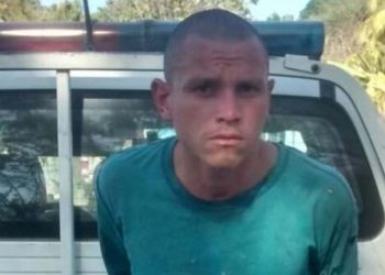 Hombre que asesinó a machetazos a su madre enfrenta juicio