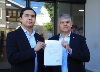 Nuestro Tiempo presenta otro escrito ante el TSE contra la candidatura de Nayib Bukele