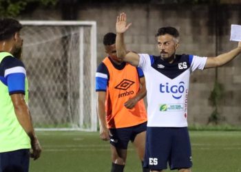 El técnico Rubén de la Barrera dio sus valoraciones de los amistosos contra Curazao