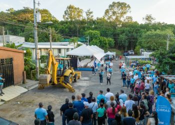 La Dirección de Obras Municipales inicia plan de bacheo en Olocuilta