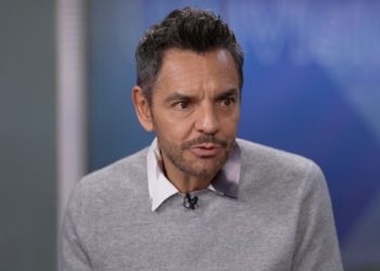 Eugenio Derbez: «Mi madre fue mi mejor maestra, la que me abrió las puertas a la actuación»