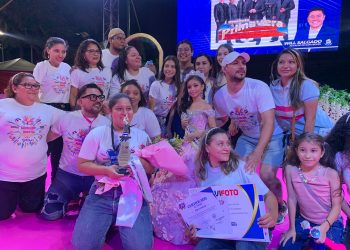 Kathleen Acosta es elegida como reina infantil de los festejos patronales de San Miguel