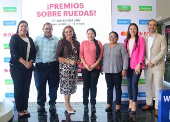 Mastercard, BAC y Walmart entregan los «Premios sobre Ruedas» a sus clientes