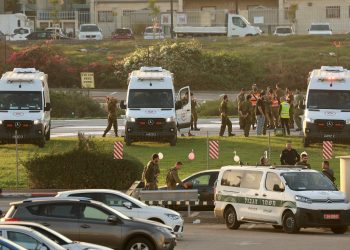 Hamás libera a rehenes en primer día de tregua