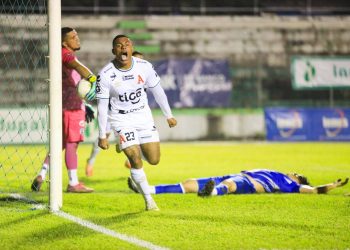 Alianza se encamina con paso firme a las semifinales del Apertura 2023