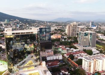La UES estudia la vibración del suelo del AMSS para asesorar la construcción de edificios