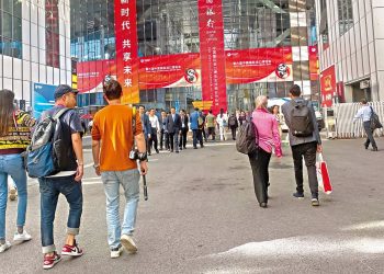 Más de 3,400 empresas están en la VI Exposición Internacional de Importación de China