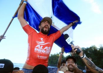 ¡Bryan Pérez, el rey de Playa Las Flores!