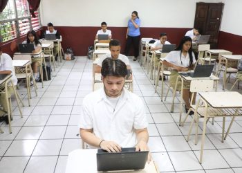Estudiantes inician la prueba AVANZO 2023