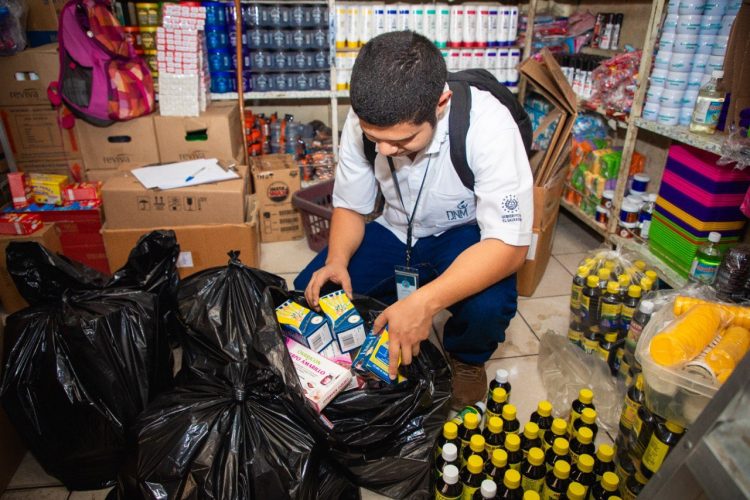 Los productos decomisados no cumplián con los estándares de calidad establecidos por la dirección. Foto: DNM.