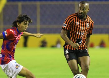 Águila y FAS vuelven a empatar un clásico, esta vez en el Cuscatlán
