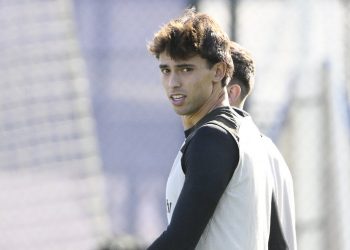 Xavi querría tener a Joao Félix y Cancelo «más allá de esta temporada»