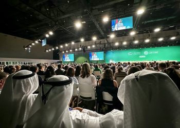 Presidente de COP28 anuncia aprobación de «histórico» acuerdo climático