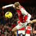 Revés del Arsenal en derbi ante West Ham, Liverpool se queda líder