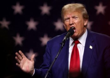 Tribunal de Colorado no permite a Trump participar en primarias del estado