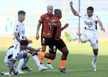 «Si Águila nos gana en San Miguel no va a ser fácil», Tigana Meléndez, técnico de Alianza