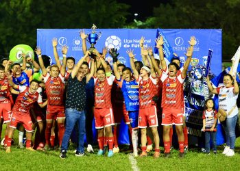 Cabañas adornó con victoria su trofeo de Campeón de Copa
