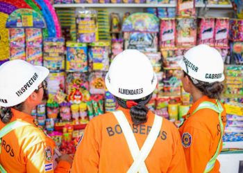 Director de Bomberos confirma que solo 5 coheterías operan de forma legal en El Salvador