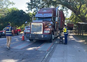El VMT incrementa puntos de control de pesajes al transporte de carga