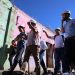Delegados de Banco Mundial visitan mercado de Santa Ana