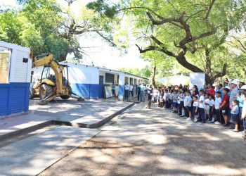 La Dirección de Obras Municipales inicia construcción del Centro Escolar Caserío Santa Clara, en San Luis Talpa