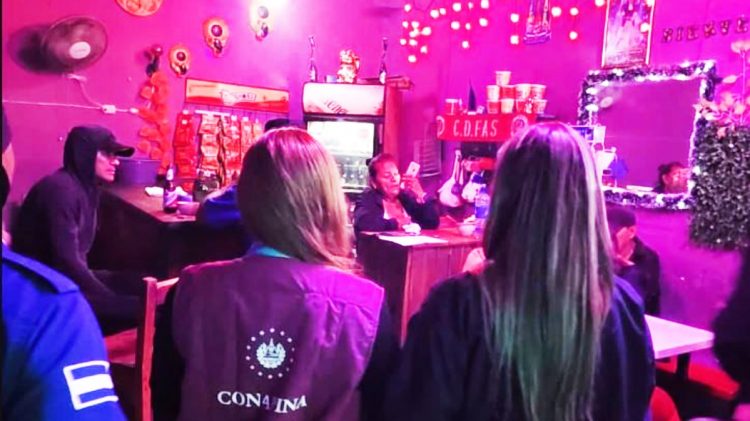 Los registros se efectuaron de forma simultánea en todo el país. Foto Conapina