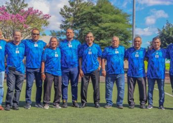 La Fesfut se reunió con Mundialistas de 1970 y 1982