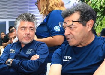 Mauricio Cienfuegos no está en los planes para dirigir a la Azul