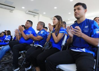 INDES premió a los atletas medallistas de Juegos Panamericanos y Parapanamericanos
