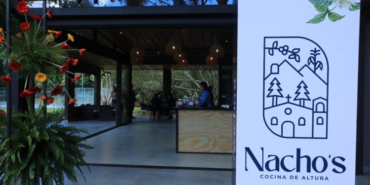 El restaurante Nacho’s Cocina de Altura está ubicado dentro del Hotel Entre Pinos, en San Ignacio, Chalatenango. Fotos / Sofía Mazariego.