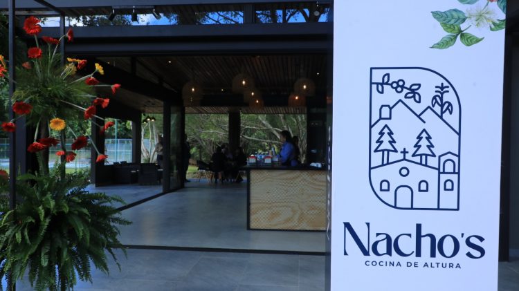 El restaurante Nacho’s Cocina de Altura está ubicado dentro del Hotel Entre Pinos, en San Ignacio, Chalatenango. Fotos / Sofía Mazariego.