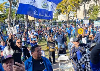 Salvadoreños en EE. UU. reiteran apoyo a candidatura de Bukele