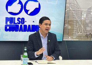 Andy Failer, presidente de Nuestro Tiempo, critica el voto en el exterior
