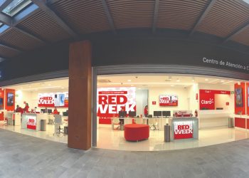 Claro El Salvador trae la Red Week en Navidad