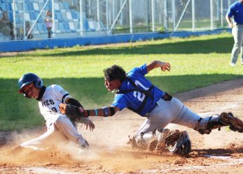 Soyapango y Nacionales inician la final de la Juvenil AA de béisbol