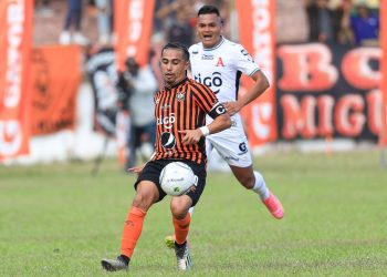 «El sábado tenemos que demostrar por qué quedamos punteros, si no de nada sirve»: Gerson Mayén