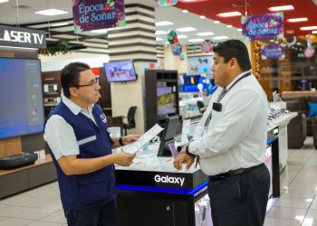 Defensoría ha recuperado $800,000 a favor de consumidores en temporada navideña