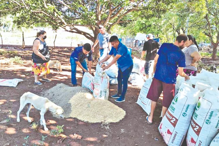 Son tres las comunidades beneficiadas con este proyecto de elaboración del abono orgánico bokashi. También está colaborando la alcaldía de Conchagua.