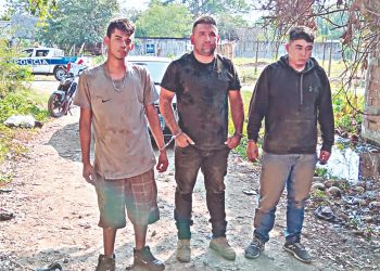 Capturan a tres hombres que transportaban droga en moto