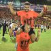 La celebración de los Santos Ortiz, que robaron cámara en la final
