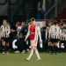 Ajax devuelve dinero de las entradas a sus aficionados tras eliminación de Copa Holandesa