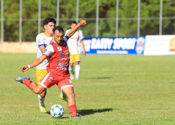 Cabañas, en plan de fuga en la Liga Nacional de Fútbol
