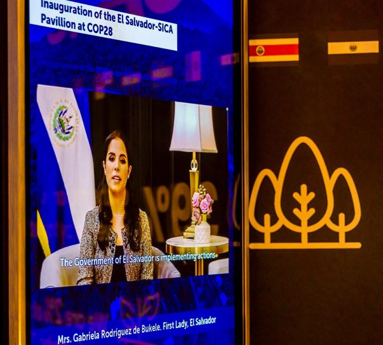 La primera dama, Gabriela de Bukele, presentó en la COP28 las acciones implementadas en El Salvador en cuanto a nutrición y la transformación de los sistemas alimentarios.