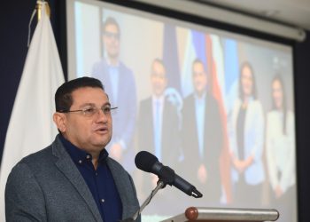 Costa Rica se convierte en el tercer país en firmar el acuerdo del Programa de Migración Laboral con El Salvador