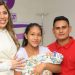 Presentan al primer bebé que nació esta Navidad en El Salvador