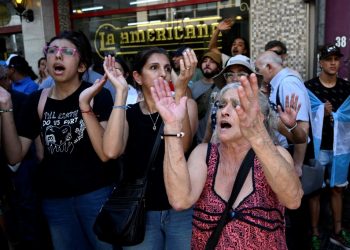 Reportan aumento de femicidios en Argentina, entre críticas a reformas de Milei